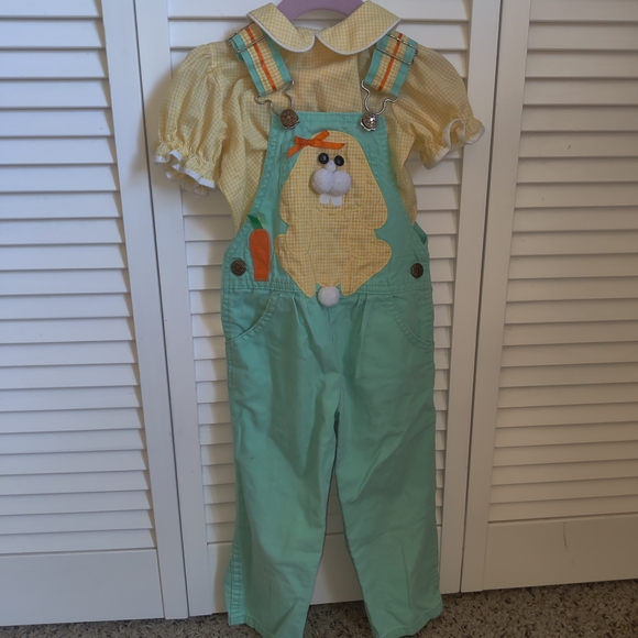 Vintage Oshkosh B'gosh Green Yellow Bunny Overalls with Top 2/3T - Picture 1 of 5